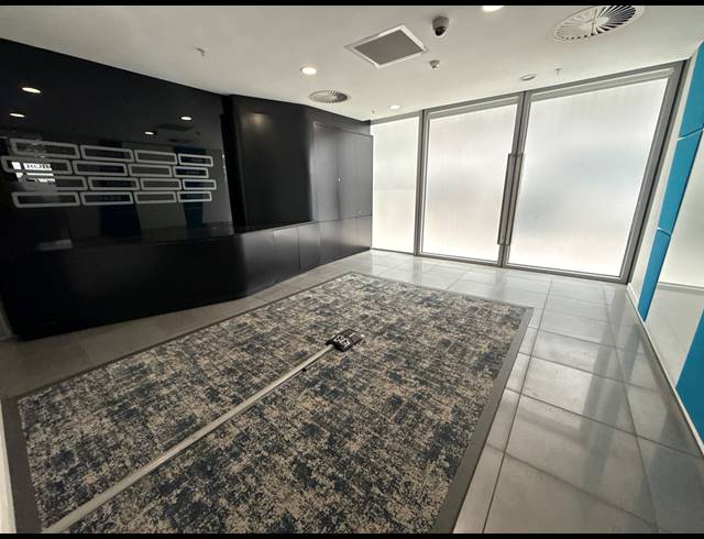 6,729M² OFFICE TO LET IN SANDTON CENTRAL